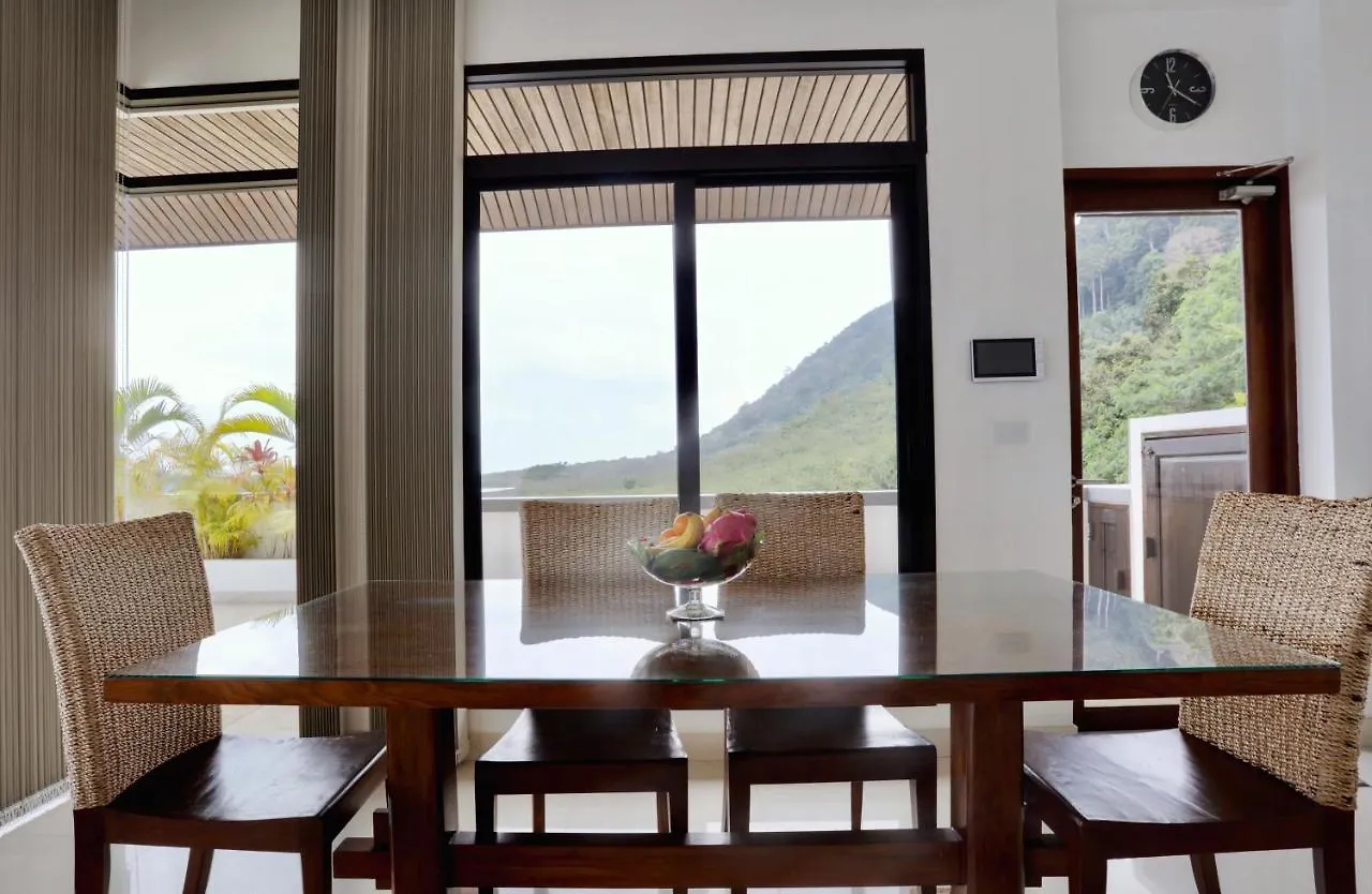 Kulraya Villas - Luxury Serviced Pool Villas Ko Lanta